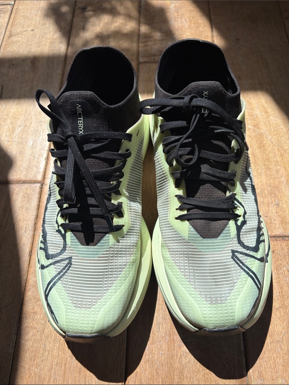 Arc'teryx Women’s Lightweight Trail Running Shoes - Pale Green/Black